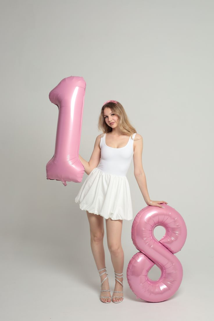 18th birthday photoshoot ideas for girl