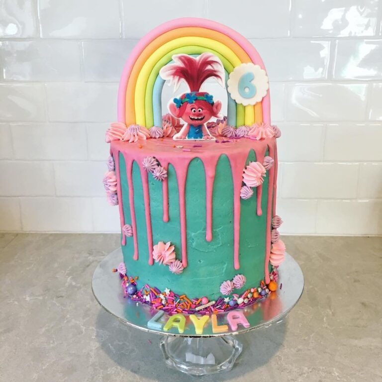 16 Trolls Birthday Cake Ideas Bursting with Colors and Joy