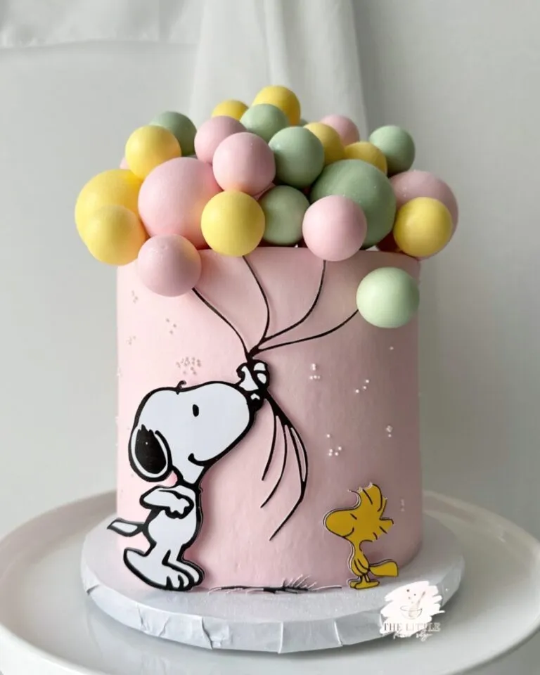 12 Charming Snoopy Birthday Cake Ideas to Brighten Any Party