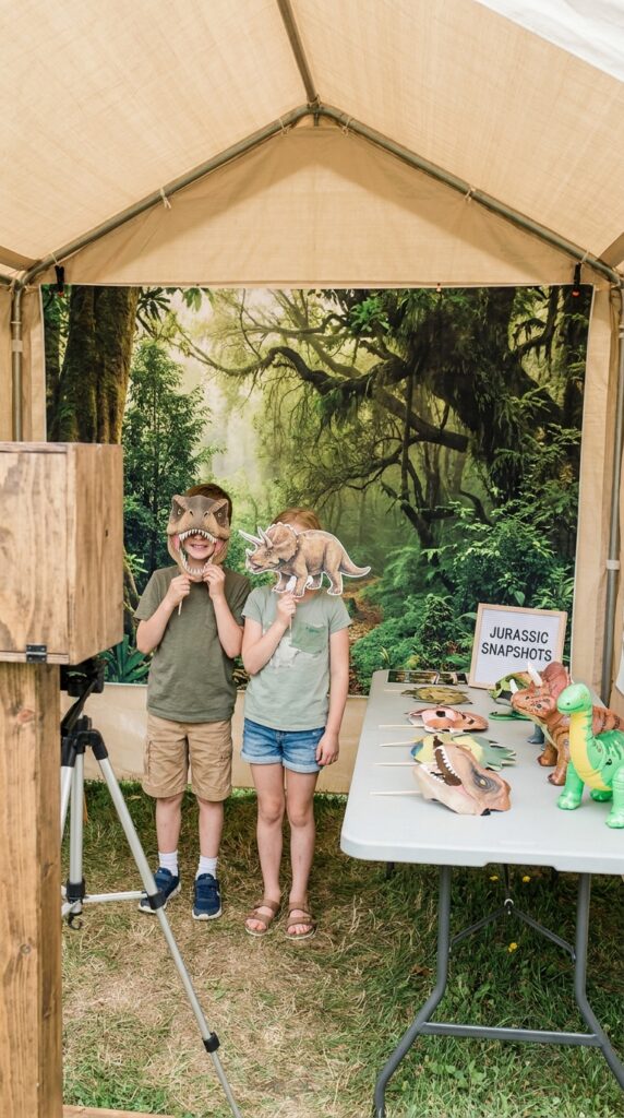 DIY Dinosaur Photo Booth setup