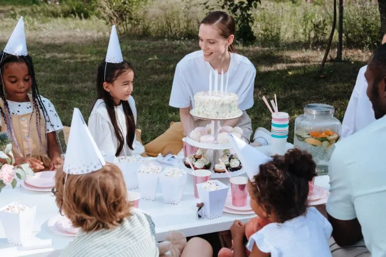 15 Real Birthday Garden Party Ideas