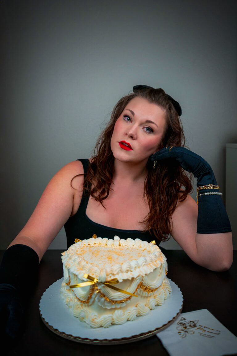 15 Real Vintage Glamour Birthday Party Ideas