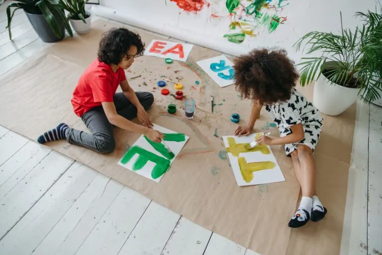 15 DIY Creative Studio Birthday Party Ideas